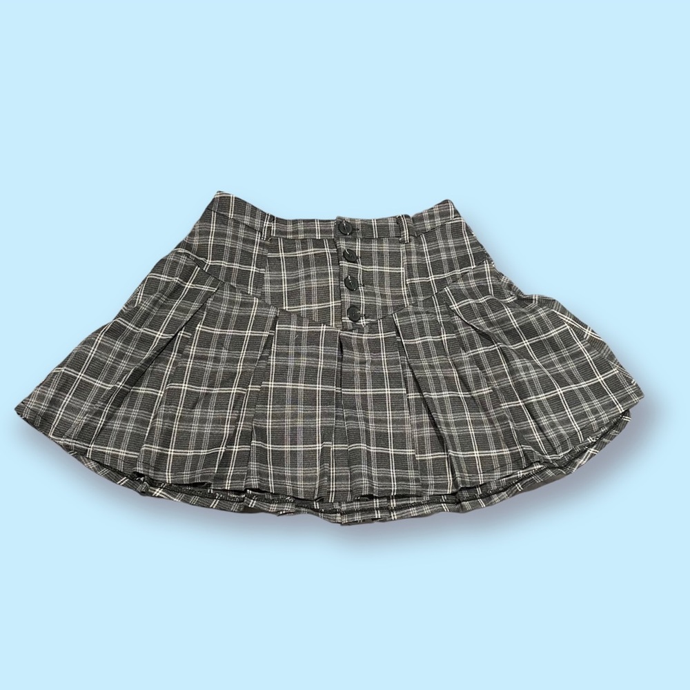 Cute plaid mini skirt